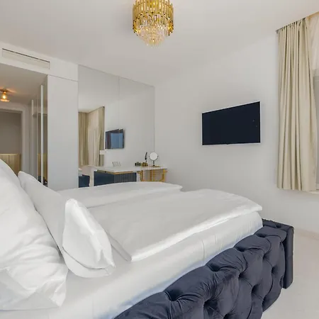 Vila Posh Zadarvillas *