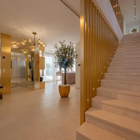 Posh Zadarvillas Vila Zadar