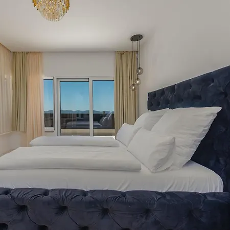 Posh Zadarvillas 扎达尔