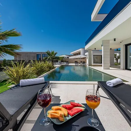 别墅 Posh Zadarvillas