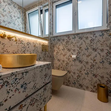 Posh Zadarvillas 扎达尔