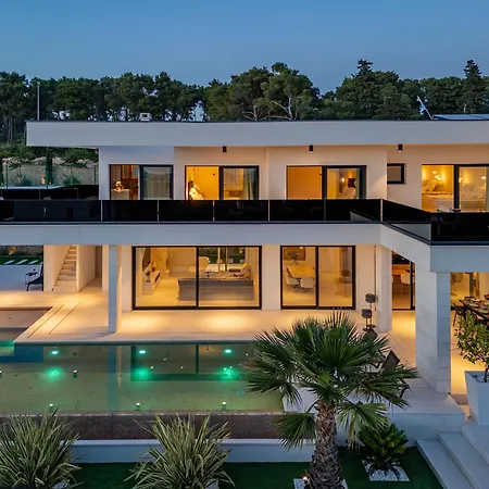 别墅 Posh Zadarvillas 扎达尔